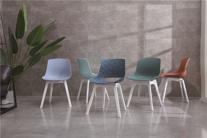 Deklarapika na Merkado,Daddikon Pamuna 叼 尼尼 .